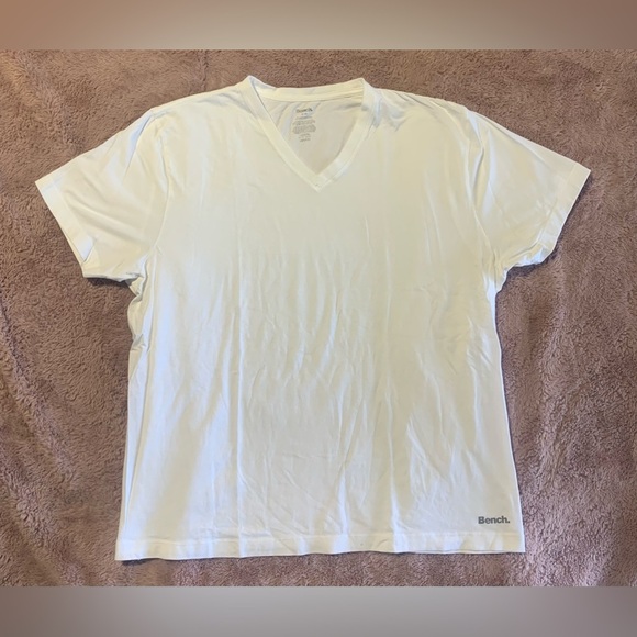 💛 Bench White XL T-Shirt - Picture 4 of 8